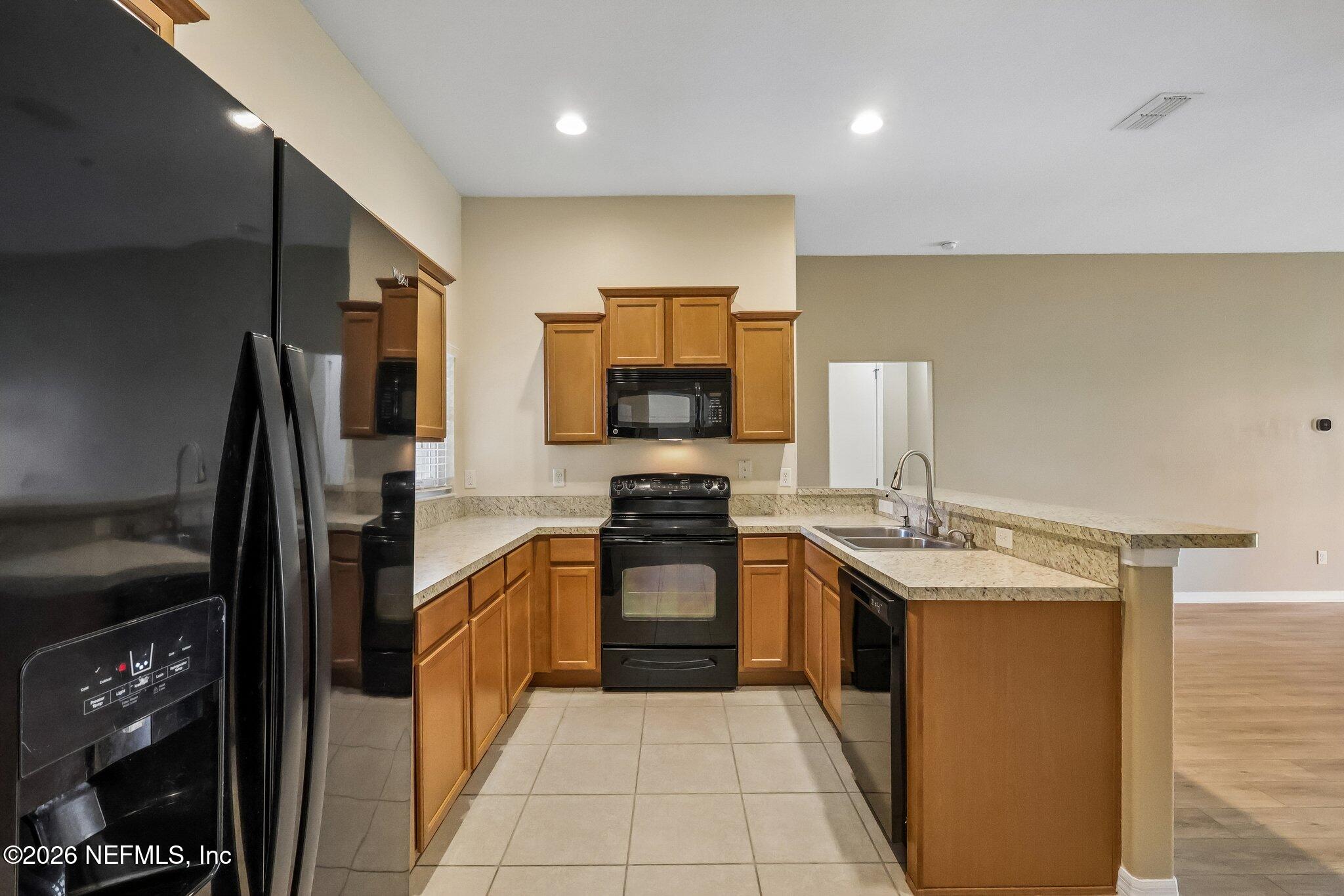 340 Bella Rosa Circle Sanford, FL 32771 - Photo 14 of 37 15-web-or-mls-Bella Rosa Cir-S2806-015
