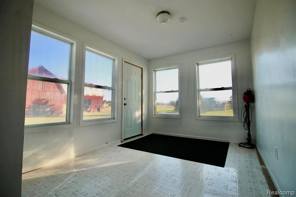 10417 Vassar Road Grand Blanc, MI 48439 - Photo 13 of 24 Gallery Image 13
