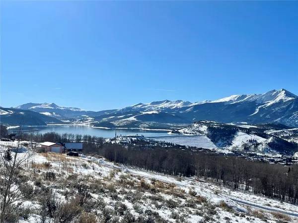 $935,000 | 371 Z Road, Silverthorne, CO 80498
