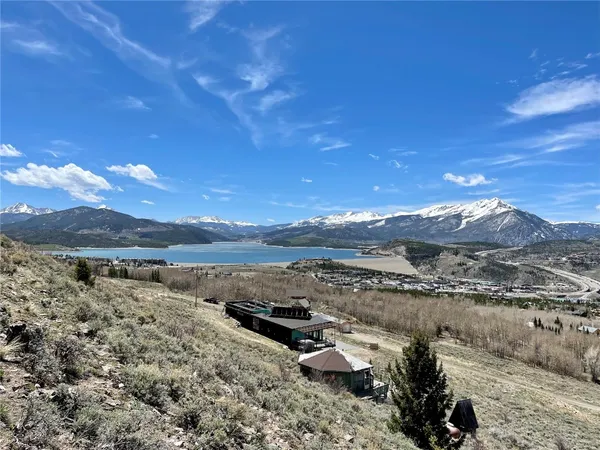 $935,000 | 371 Z Road, Silverthorne, CO 80498