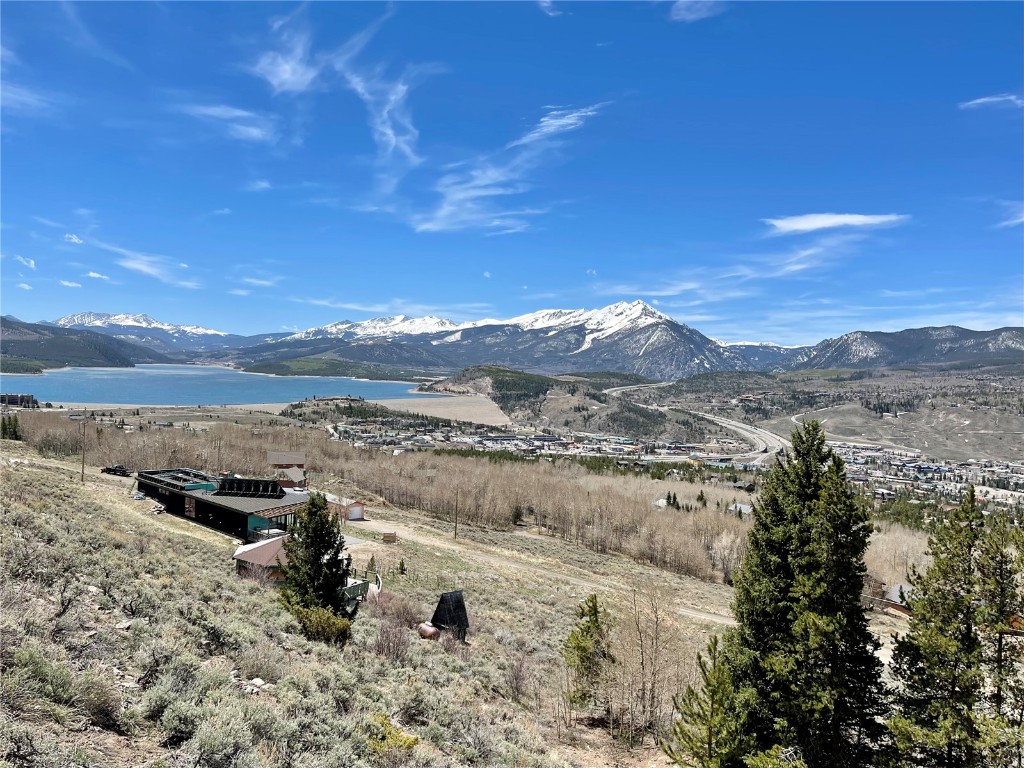 371 Z Road Silverthorne, CO 80498 - Photo 29 of 35 a view of a sky from a terrace