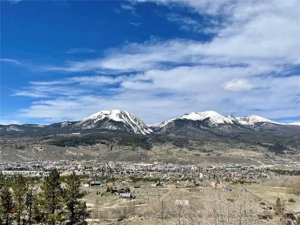 $935,000 | 371 Z Road, Silverthorne, CO 80498