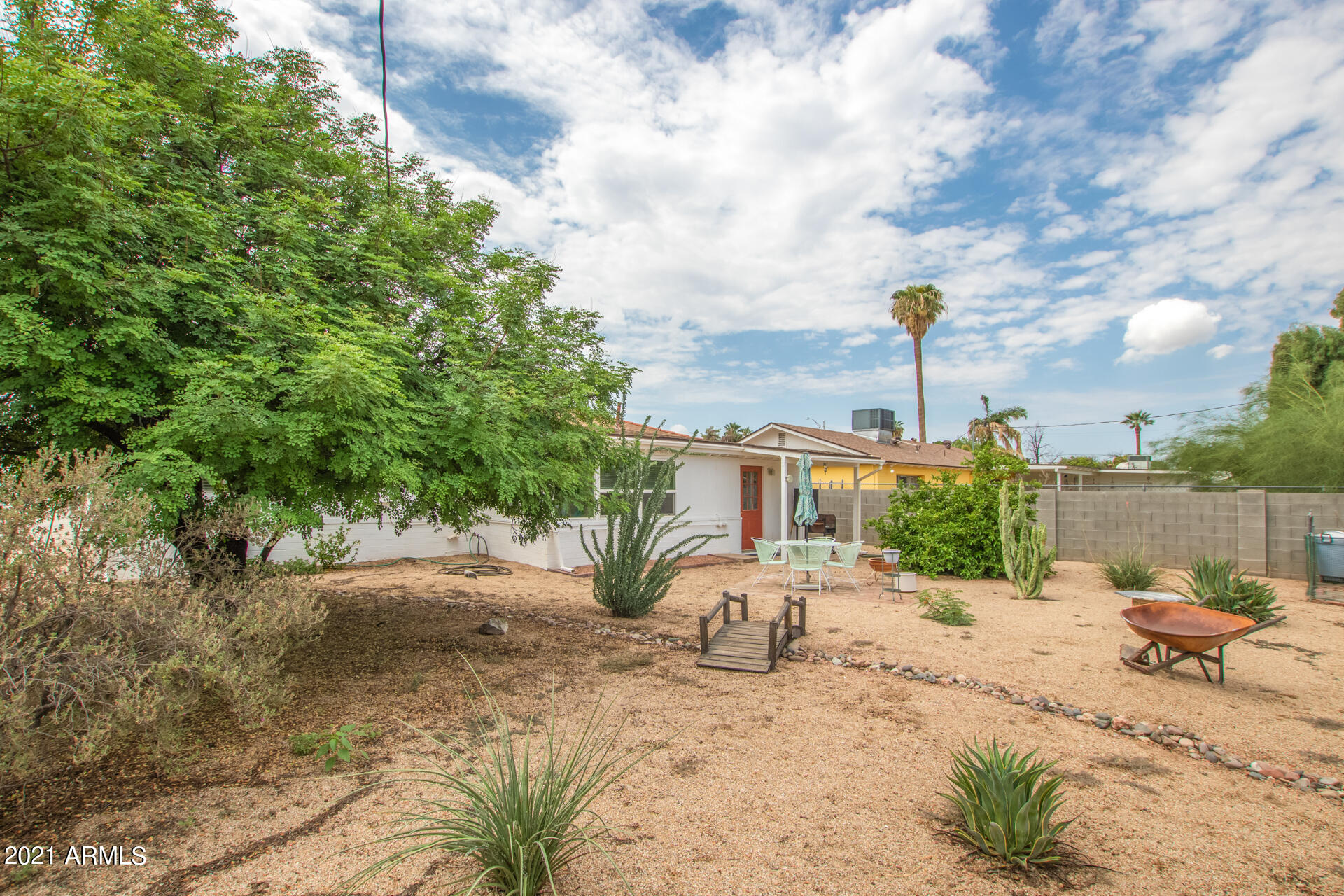 2908 West Charter Oak Road Phoenix, AZ 85029 - Photo 26 of 28 Backyard