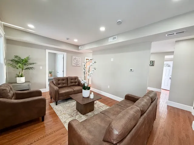 $619,000 | 406 Chestnut Street, Lynn, MA 01902