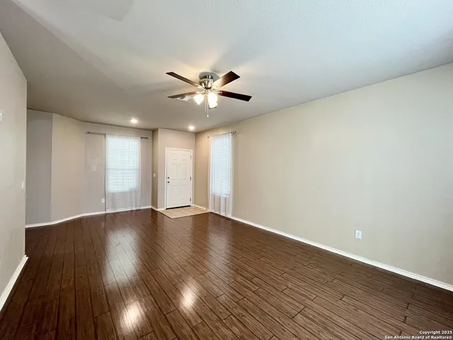 $1,695 | 3522 Copper Rim, San Antonio, TX 78245
