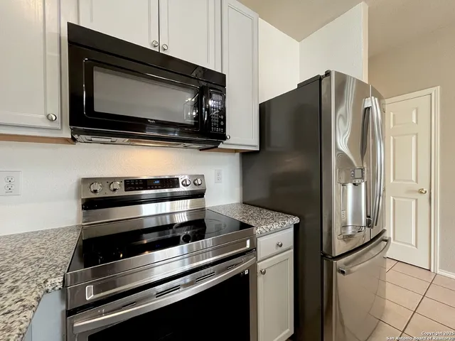 $1,695 | 3522 Copper Rim, San Antonio, TX 78245