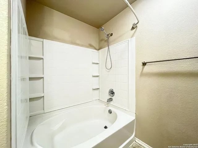 $1,695 | 3522 Copper Rim, San Antonio, TX 78245