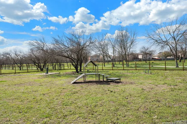 $1,695 | 3522 Copper Rim, San Antonio, TX 78245