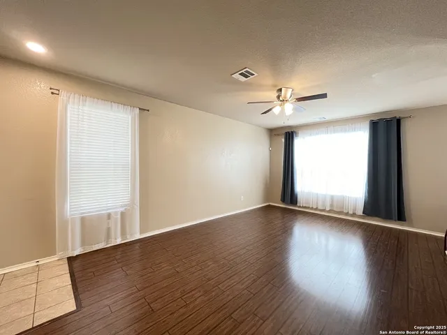$1,695 | 3522 Copper Rim, San Antonio, TX 78245