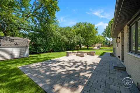 $499,999 | 18-w088 Claremont Drive, Darien, IL 60561