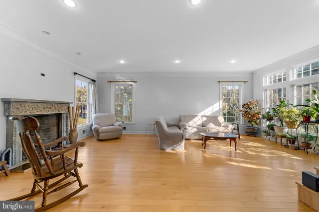 $969,900 | 38 Larsen Road, Ringoes, NJ 08551