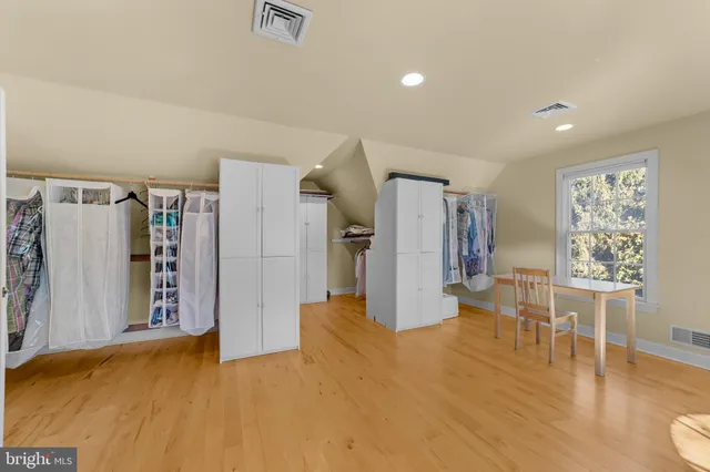 $969,900 | 38 Larsen Road, Ringoes, NJ 08551