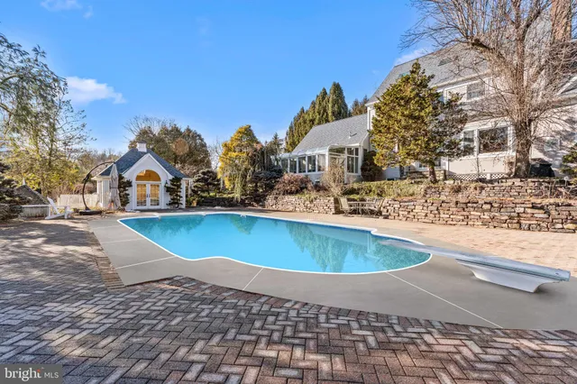 $969,900 | 38 Larsen Road, Ringoes, NJ 08551