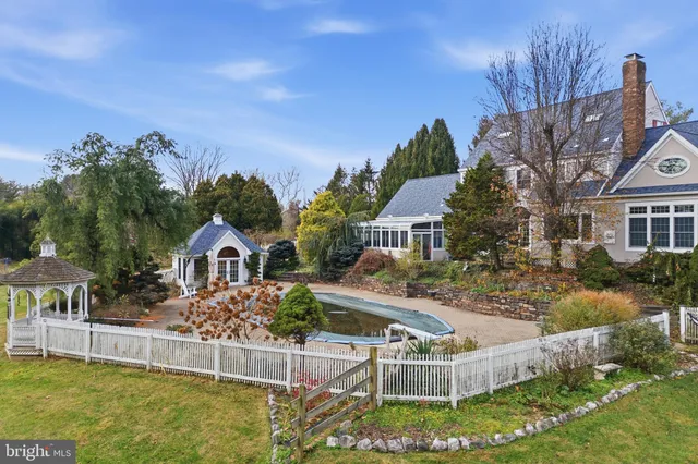 $969,900 | 38 Larsen Road, Ringoes, NJ 08551