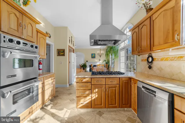 $969,900 | 38 Larsen Road, Ringoes, NJ 08551