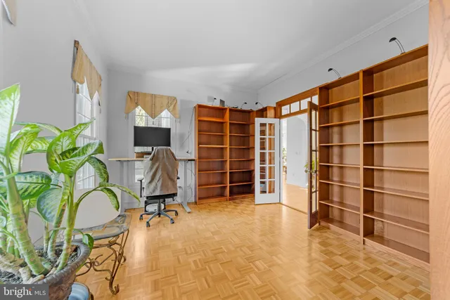 $969,900 | 38 Larsen Road, Ringoes, NJ 08551