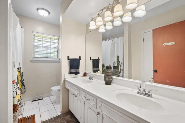$370,000 | 1905 Bella Vista Drive, Chattanooga, TN 37421