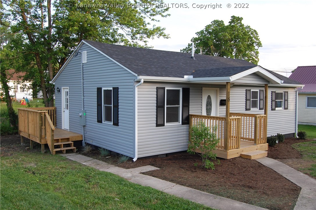 18 2nd Street Winfield, WV 25213 - Photo 1 of 16 Gallery Image 1