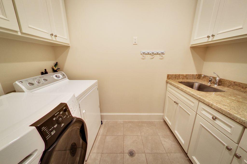 4324 Ione Street Bellaire, TX 77401 - Photo 29 of 32