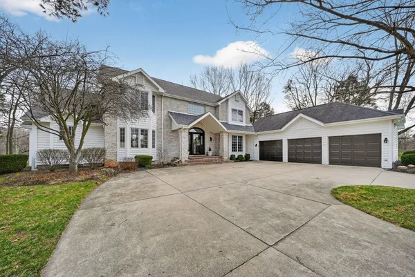 $1,180,000 | 3484 Fox Chase Drive, Bristol, IN 46507
