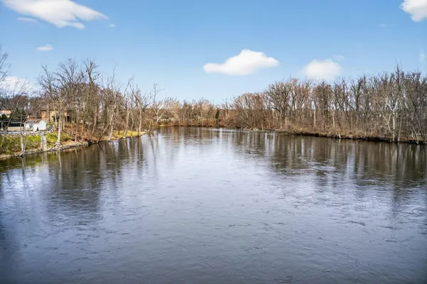 $1,180,000 | 3484 Fox Chase Drive, Bristol, IN 46507