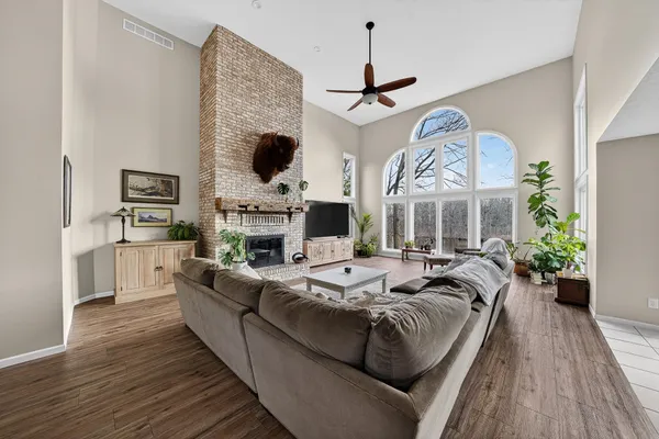 $1,180,000 | 3484 Fox Chase Drive, Bristol, IN 46507