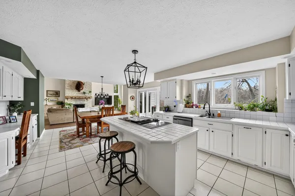 $1,180,000 | 3484 Fox Chase Drive, Bristol, IN 46507