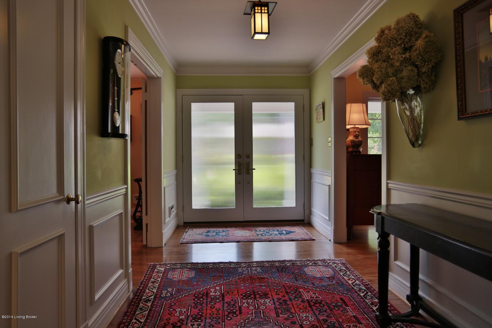 2403 Gray Fox Road Louisville, KY 40205 - Photo 2 of 45 Foyer