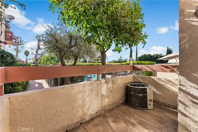 a view of a house with a outdoor space