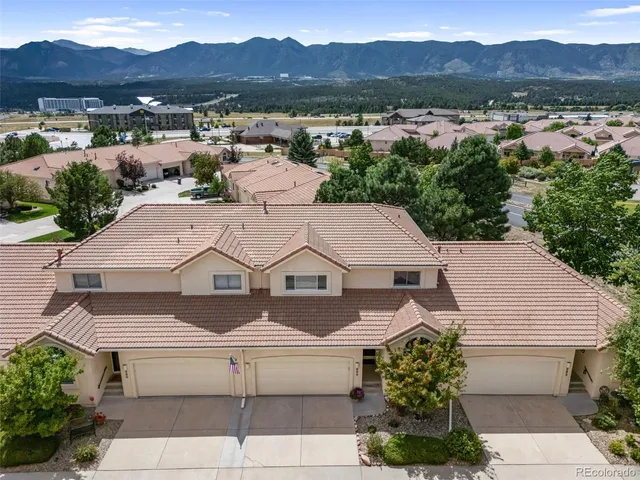 $499,000 | 286 Luxury Lane, Colorado Springs, CO 80921