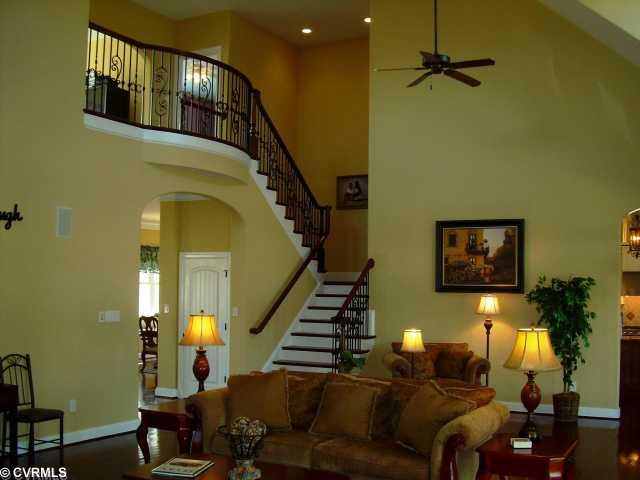 1595 Capeway Road Powhatan, VA 23139 - Photo 3 of 12 Den/Family/Great Room