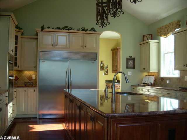 1595 Capeway Road Powhatan, VA 23139 - Photo 6 of 12 Kitchen