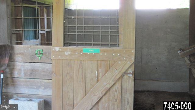 7640 Simpson Road Glen Rock, PA 17327 - Photo 18 of 25