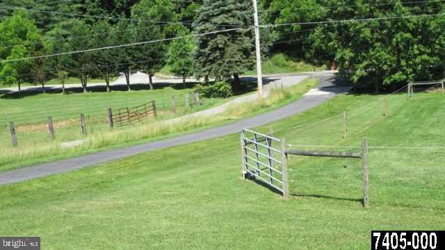 7640 Simpson Road Glen Rock, PA 17327 - Photo 19 of 25