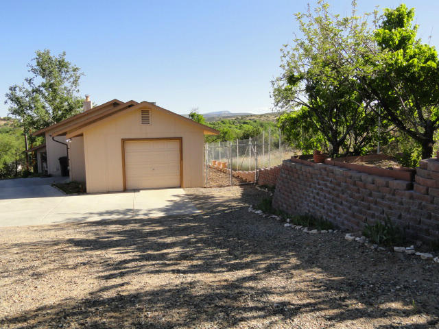 4725 East Chipmunk Rimrock, AZ 86335 - Photo 5 of 26 DSC04974