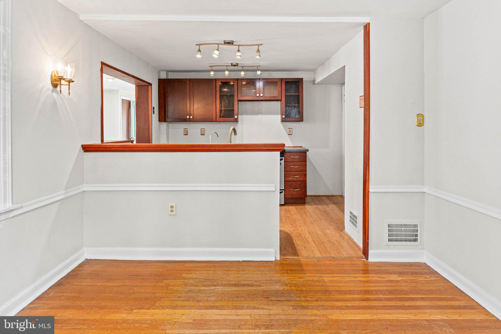 201 Glendalough Road Erdenheim, PA 19038 - Photo 11 of 50 Bright, open space with modern charm.