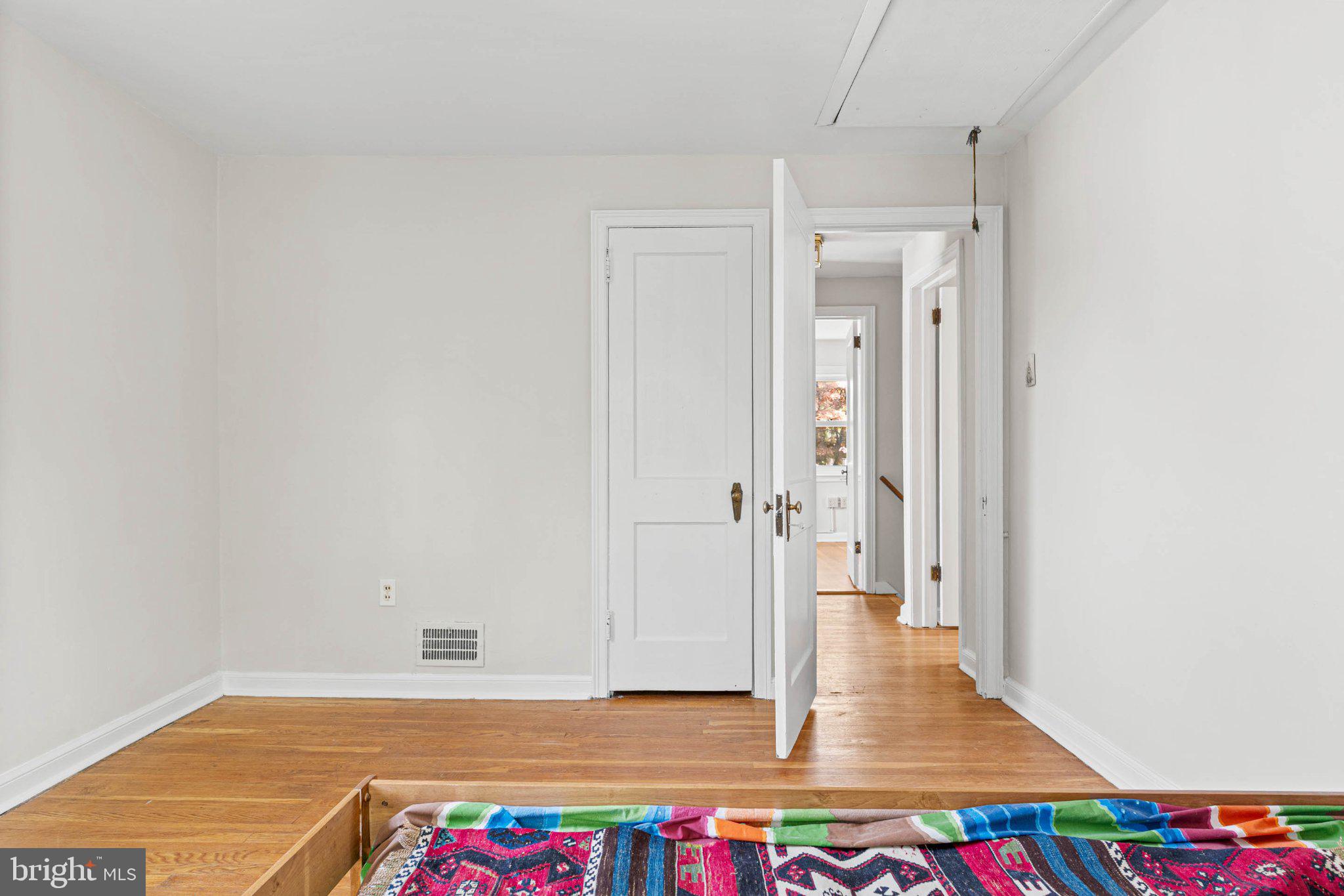201 Glendalough Road Erdenheim, PA 19038 - Photo 28 of 50 Bright and inviting room with charm.
