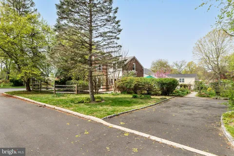$610,000 | 201 Glendalough Road, Erdenheim, PA 19038