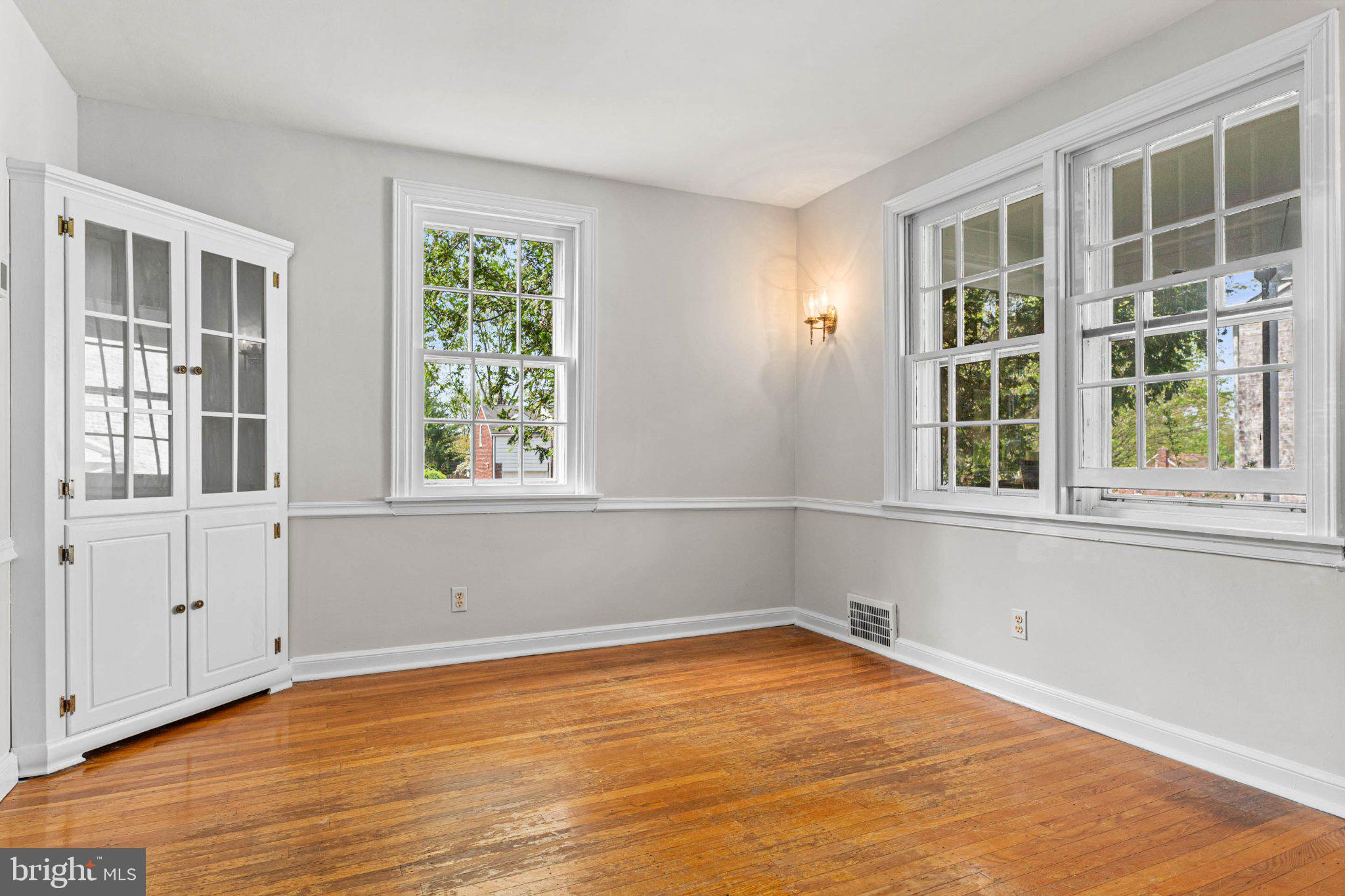 201 Glendalough Road Erdenheim, PA 19038 - Photo 10 of 50 Bright and airy corner retreat.