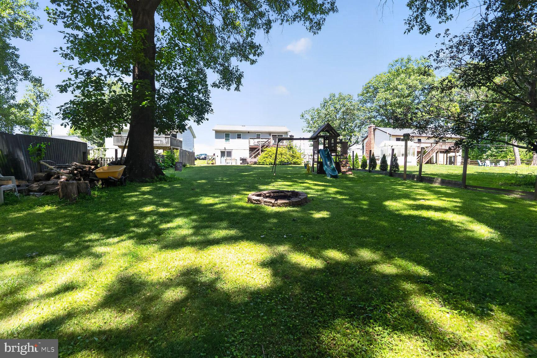 847 Streaker Road Sykesville, MD 21784 - Photo 37 of 41 Large NEW shed on back of lot!