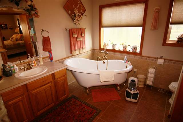 11602 South Madison Road Valleyford, WA 99036 - Photo 4 of 9 Gallery Image 4