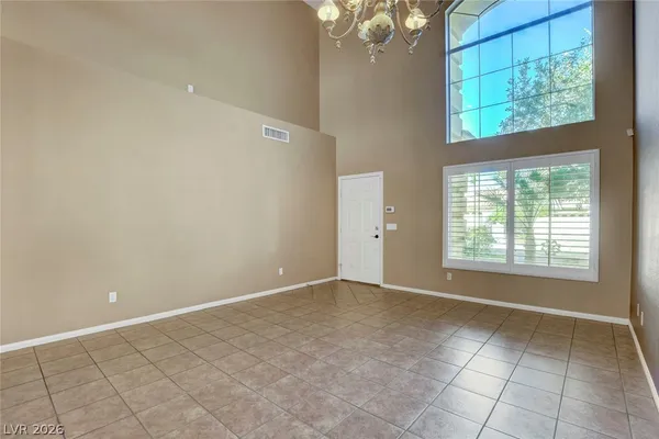 $3,195 | 8517 West Gilmore Avenue, Las Vegas, NV 89129