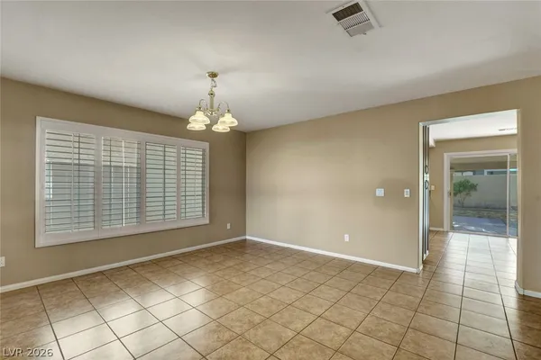 $3,195 | 8517 West Gilmore Avenue, Las Vegas, NV 89129