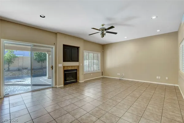 $3,195 | 8517 West Gilmore Avenue, Las Vegas, NV 89129