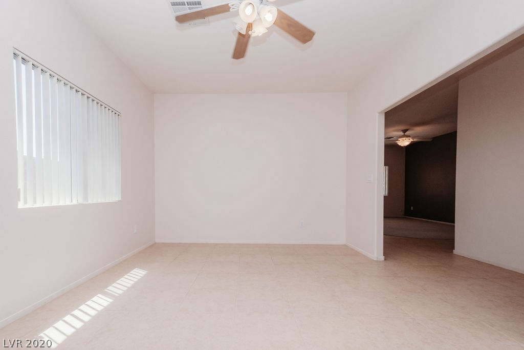 5427 Rosa Way Pahrump, NV 89061 - Photo 9 of 46 Gallery Image 9