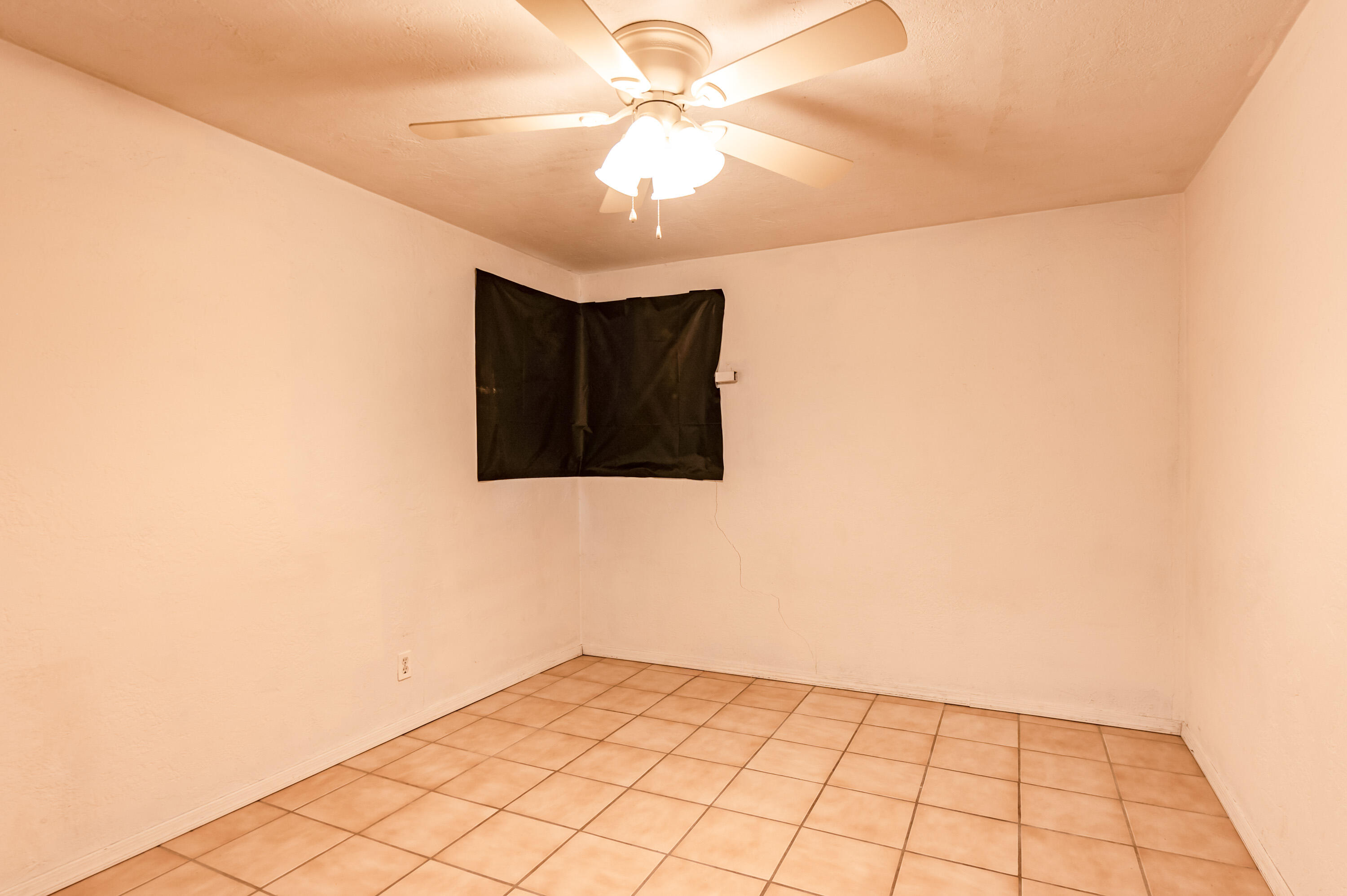 6104 Aztec Road Northeast Albuquerque, NM 87110 - Photo 17 of 23 Gallery Image 17