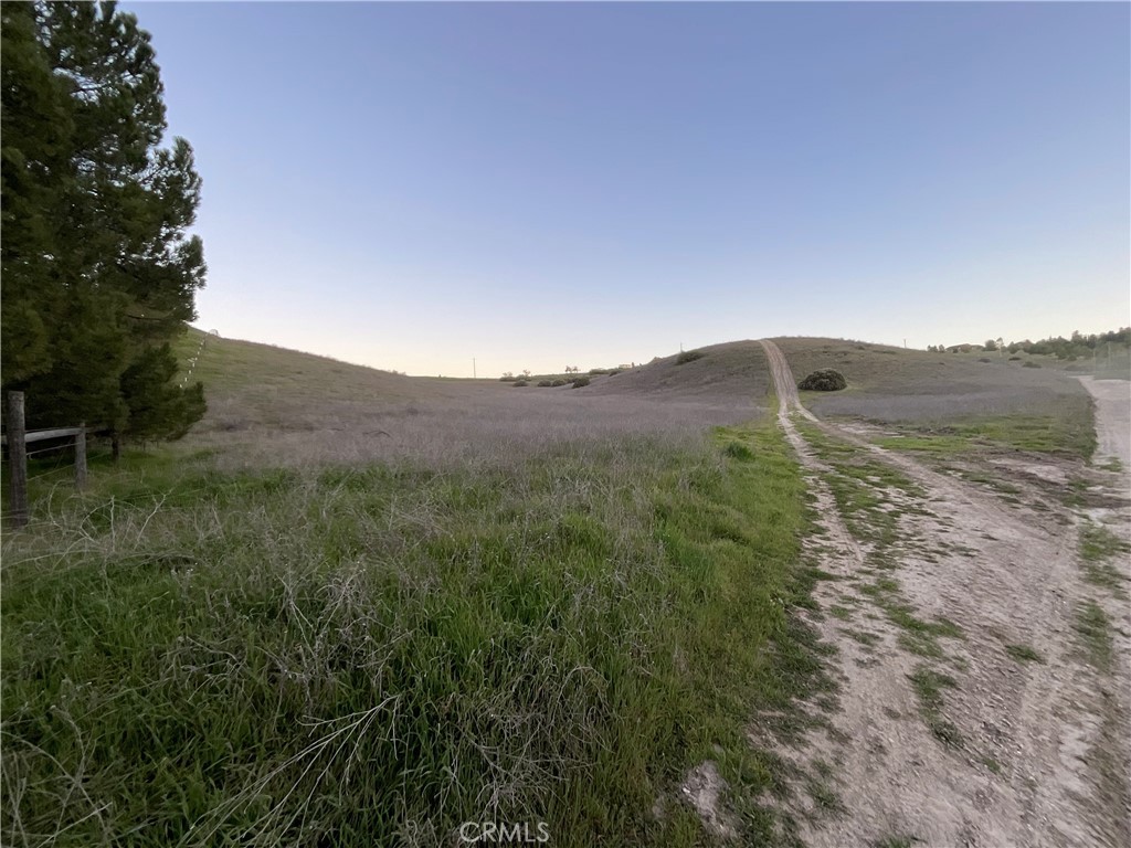 13 Sunburst Road Paso Robles, CA 93446 - Photo 15 of 19