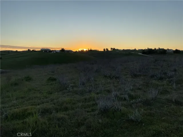 $300,000 | 13 Sunburst Road, Paso Robles, CA 93446