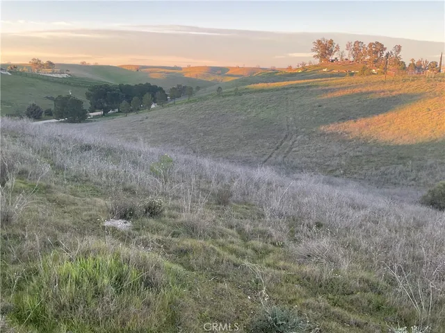 $300,000 | 13 Sunburst Road, Paso Robles, CA 93446