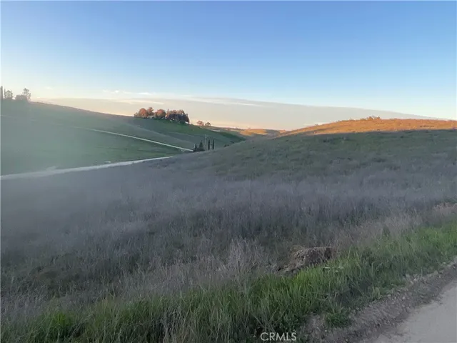$300,000 | 13 Sunburst Road, Paso Robles, CA 93446